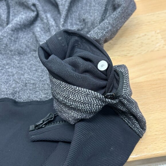 Lululemon Women's Daily Practice Full Zip Hooded Jacket Herringbone Gray Size 6 - Picture 12 of 16